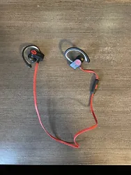 beats wireless earbuds. Condition is 