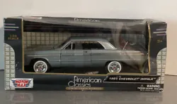 1:24 Motor Max American Classics 1964 Chevrolet Impala Powder Blue #73200AC 1/24. Item is brand new with box damage