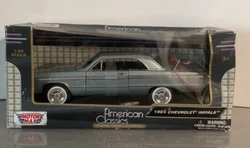 1:24 Motor Max American Classics 1964 Chevrolet Impala Powder Blue #73200AC 1/24. Item is brand new with box damage