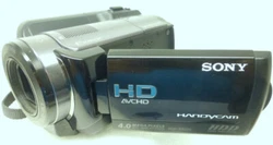 Dautres outils pratiques incluent la technologie Face Detection et Smile Shutter. Sony HDR-XR200VE 120GBHandycam PAL...