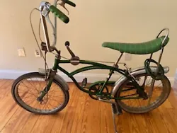 1969 Schwinn Stingray bicycle.  Please know this is a local pick up unless you can finance the shipping and direct me...