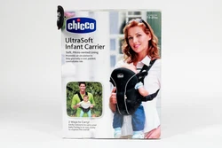 Exclusive Cuddle Pocket lets baby feel your comforting touch.