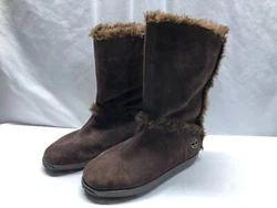 Color: Brown.