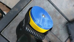 Cord roller 20. Face plate: 20 with hook loop.