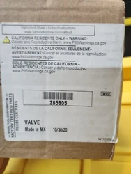 New Genuine OEM Whirlpool Washer Washing Machine Water Inlet Valve 285805. New oem in bin 6