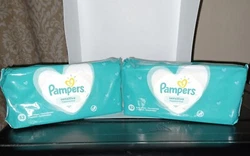 Pampers Sensitive Baby Wipes Fragrance Free 2 packages with 52 Wipes New, Unopened  Total 104 Wipes
