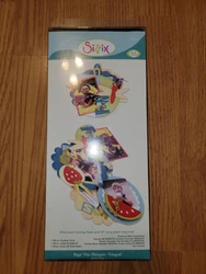 Sizzix Bigz XL Die - Scallop Circle Album #656054. Extended cutting pads required. Compatible with BIGkick and Big Shot...