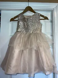 Gorgeous Champagne Colored Rosenau Child’s / Girl’s Dress Size 5. Beautiful little dress. Excellent condition,...