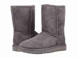 Style #: 1016223. Treadlite by UGG™ outsole. Suede heel counter.