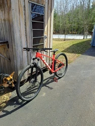 2022 TREK marlin 5 (LARGE FRAME)  Had for about a year and it rides like new  Just had it tuned a few weeks ago so...