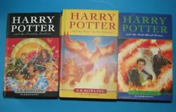 Jk Rowling. Harry Potter en Vo anglais. 2 1ST EDITION EXAMPLES. 2 PREMIER EDITION.