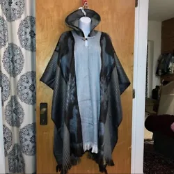 BNWT This is a BEAUTIFUL Alpaca poncho. It has 50% Alpaca and 50% Wool It is a grayish blue and brown with alpacas...