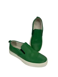 Gucci Men Flat Casual Green Shoe Size 8.5.  Dear buyer to avoid back and forth shipping please make sure you take a...