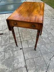 Table is in excellent antique condition and has all the correct construction for a table of this era: 3 hinges for each...