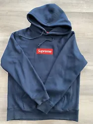 Supreme fall/winter 2012. Size XLarge. Fits more like a large. Open to offers.