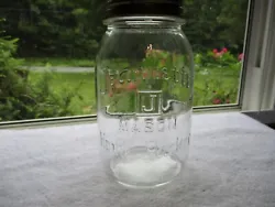   Jeannette Home Packer Mason Jar Ouart with Original Jennette Glass Insert and Screw Lid. In very good condition....