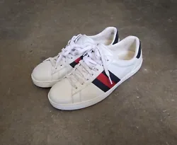 Gucci Ace Sneakers 386750. Genuine leather construction. White color. Insole length: 10.75 in.