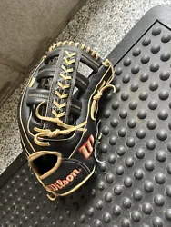 Brand NEW baseball glove. Already broken in with the thumb flared out. In great condition as it was used in only one...