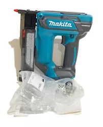 REFURB- Makita 18V Cordless Lithium-Ion 23-Gauge Pin Nailer XTP02Z - TOOL ONLYRefurbished In Excellent Condition. Tool...