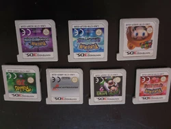 Nintendo 3DS XL Console Portable Bleu plus 7 jeux plus pochette de transport. État : 