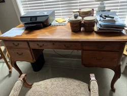 French provincial writing desk In very good condition. Ethan Allen.