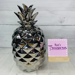 Pattern: Pineapple. Silver Pineapple. 18