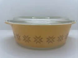 Vintage Pyrex Town & Country 1 Pint Cross Stitch Star Glass Dish W/Lid #471. No chips or cracks but some scratches on...