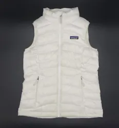 Patagonia Worn Wear Girls Down Sweater Vest Size Medium (10) White. Good Condition! Stains on the vest. See pics for...