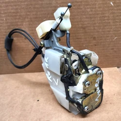                        98-05 LEXUS GS400 GS430 REAR LEFT DRIVER SIDE DOOR LOCK LATCH ACTUATOR OEMUSED IN...