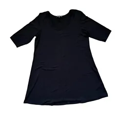 Features: • Swing t shirt dress • Half sleeve • Jersey knit • DressSize: Womens MMeasurements: approximate flat...