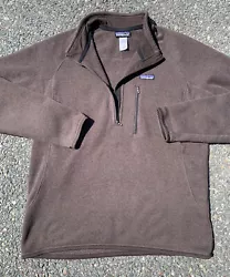 Great pre-owned condition! Classic color too!
