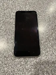 This Apple iPhone X has a white back. The screen only works sometimes. Screen could be replaced.