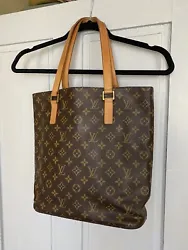 LOUIS VUITTON Logo Vavin - ❤️❤️❤️❤️I thought this was the Luco but I’m pretty sure it’s the Vavin -...