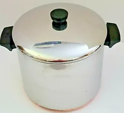 The bottom is stamped Revere Ware 8 Qt. 89b Clinton, Ill. The pot is in very good condition with no dents or dings. The...