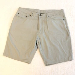 Patagonia Mens Khaki Shorts Size 38 Inseam 10” Organic Cotton. **fit small**** Measurements approximate are 10”...