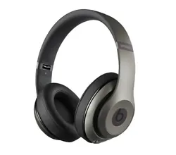 Beats Studio 2 Wireless Headphones - Titanium Gray. · 1 × Beats Studio 2 Wireless Headphones. · Apple W1 chip for...