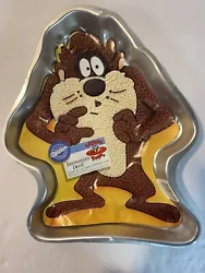 Wilton Looney Tunes Tasmanian Devil Cake Pan - New.