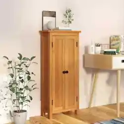 Cette armoire de rangement en bois présente un design simple et élégant, et constitue un excellent supplément à...