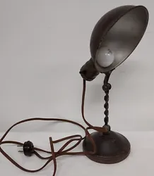 Beautiful original condition table lamp from the 1920s or 1930s. Very industrial in style. Great lamp that wont take up...