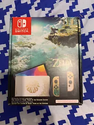 Vend Nintendo Switch Oled. Édition collector Zelda Tears Of The Kingdom.
