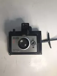 Vintage polaroid square shooter 2 land camera w/ strap