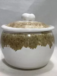 Studio Art PotteryHandmade Trinket Dish Dresser Jar Lid Signed KEUsed…Excellent Condition…No chips or cracks