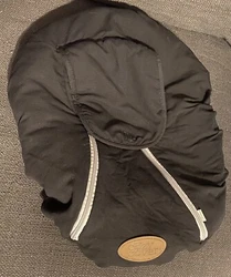 Cozy Cover Infant Carrier Cover Dark Gray with White Fleece Lining Dual Zip. Excellent Condition