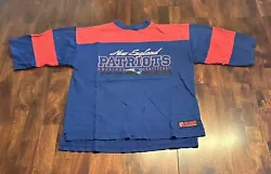 Vintage 1997 New England Patriots T Shirt Large NFL Gym Equipment.