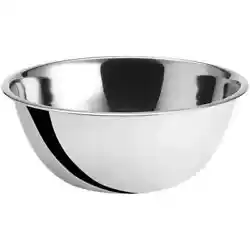 With a large, wide rim, this bowl is easy to hold and handle during use.