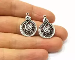 Size : 26x18mm. Spiral Dangle Nice Antique Silver Plated Charms jewelry Accessories. Color: Antique Silver.