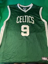 Vintage NBA Boston Celtics Rajon Rondo #9 Mens Jersey Size XL Very Good.