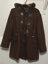 Women’s Maxxsell Brown Fur Parka Coat Size Medium. This item is Preowned with some signs of wear. Some wear on loops....
