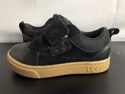 Shoe Size: Toddler Size 8. - These shoes are in very good condition! - Very minor creasing throughout the front & back...