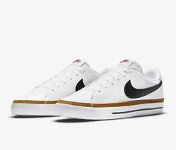 Made of synthetic leather and characterized by traditional stitching and a retro swoosh design, it combines sport and...